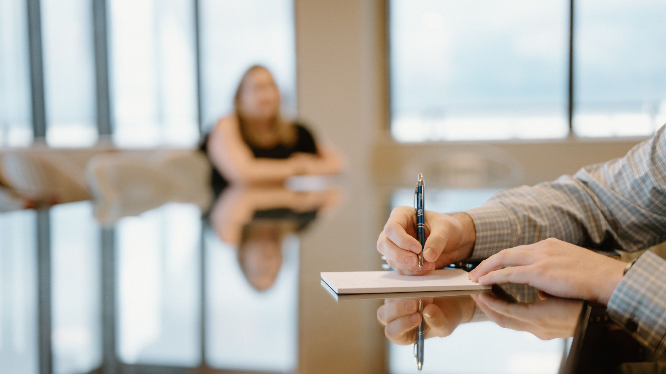 When to Call an Attorney for Construction Defects - Lawguage